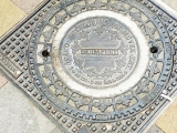 W07_ManholeCover